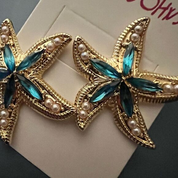 🩵 Betsey Johnson NEW Sparkling crystal starfish earrings 🩵 - Picture 8 of 9